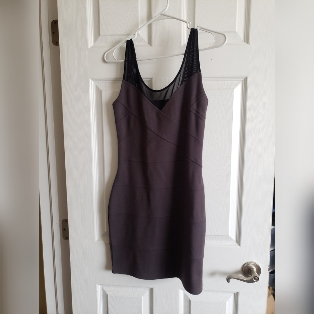 Fitted body on dress